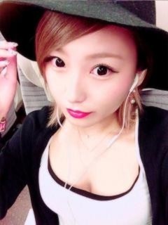 あいな