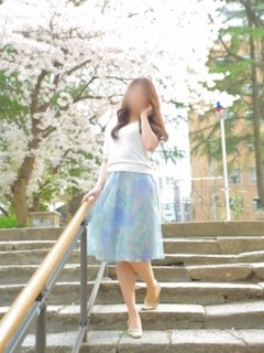 せり