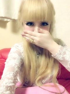 叶井あげは