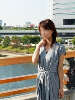 やすは