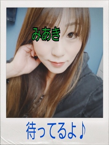 Bfdf52a2a41b634dee902dc1b70e6f05