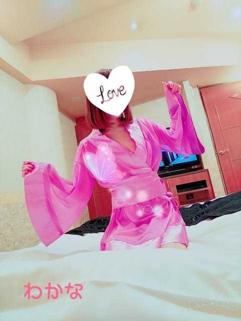 64b4ab2a272cf1b2378ad0a4f145953e
